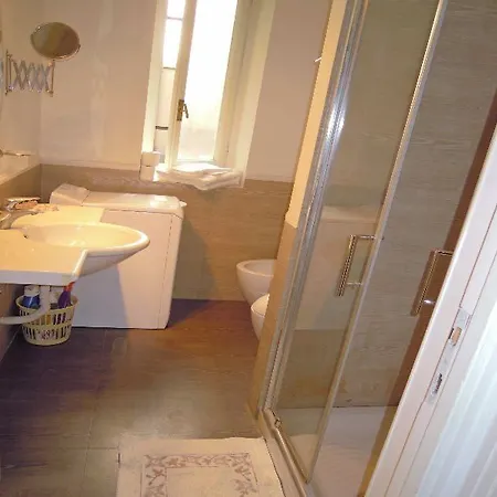 Apartment Rome103 *